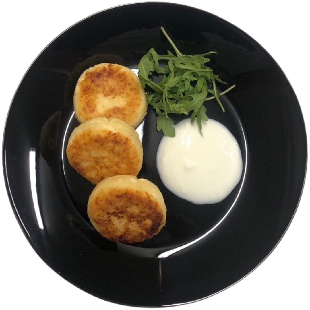 Serniki z dżemem i śmietaną